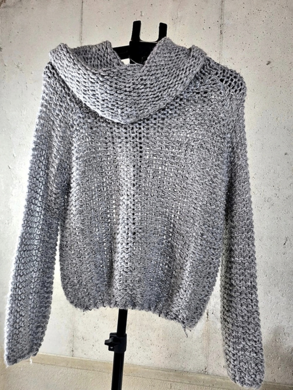 debut Gray Cowl Neck Sweater Size Large